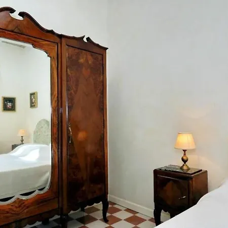 Apartment Borgo Vittorio Rome