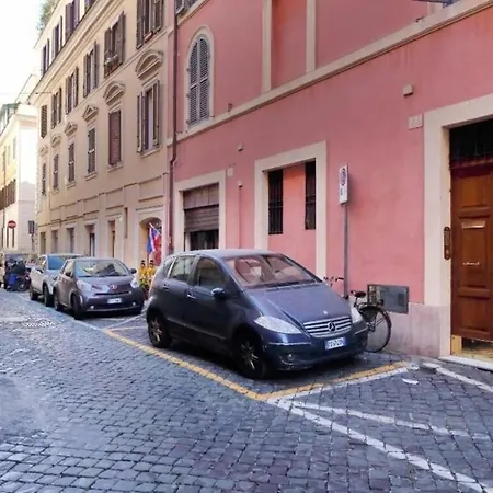Apartment Borgo Vittorio *